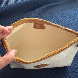 Auth Gucci GG Plus Clutch Bag Women's Clutch Bag White